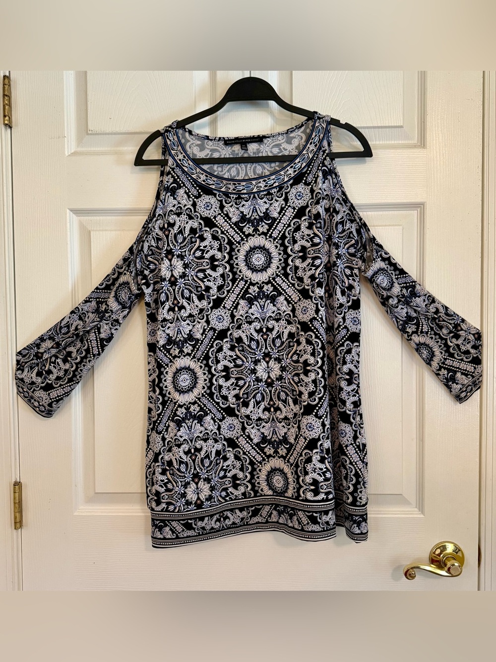 WHBM Black White Paisley Cold Shoulder Tunic Blouse XL Boho Chic - Picture 2 of 14